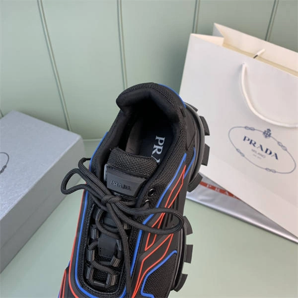 WellDesigned PRADA 3220