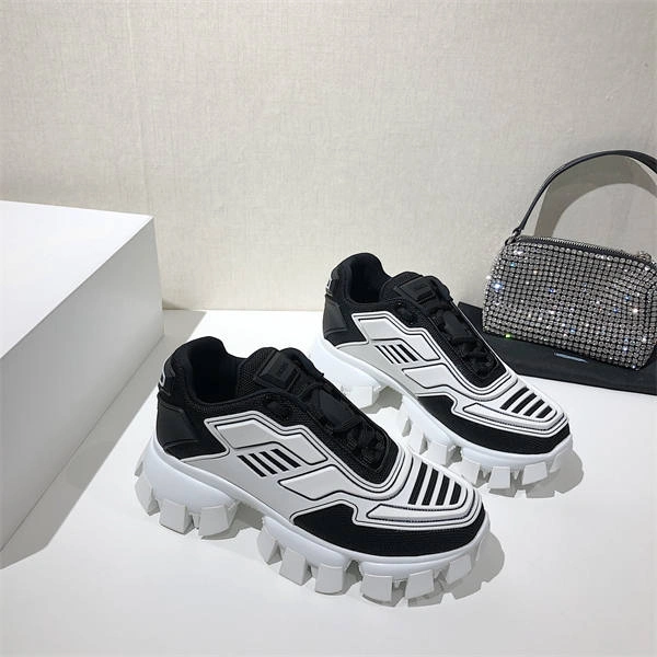 PRADA StreetReady 3237
