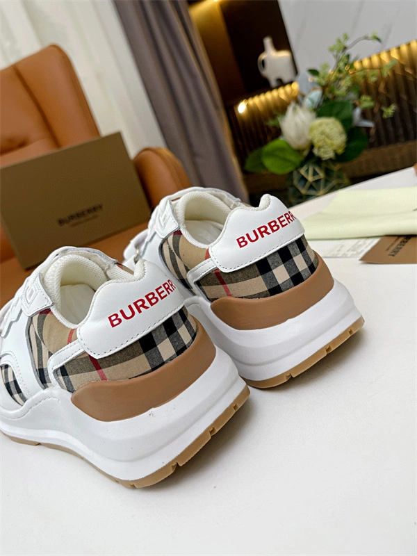 Versatile bvrberry MJ 2648