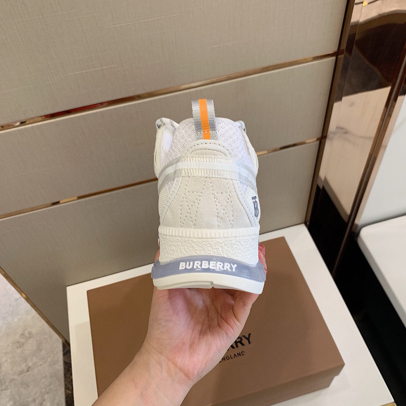 Bv*b*rry sneaker