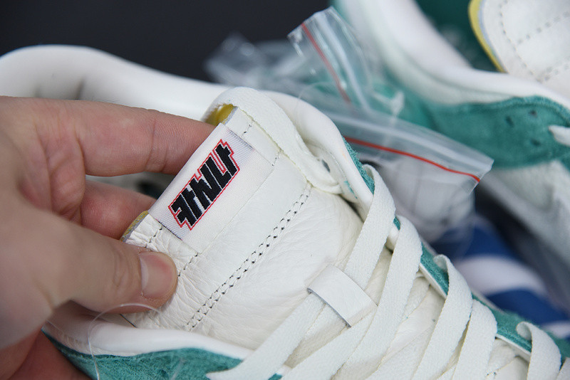 NIKE SB DUNK LOW KASINA NEPTUNE GREEN CZ6501-101