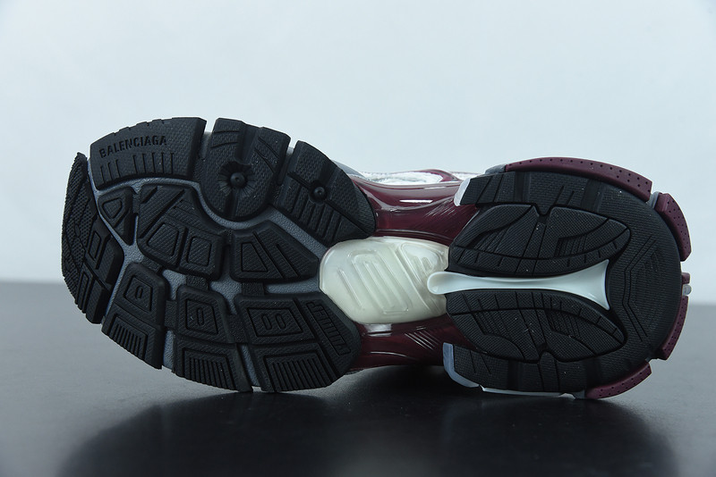 Ba*len*cia*ga runner sneaker
