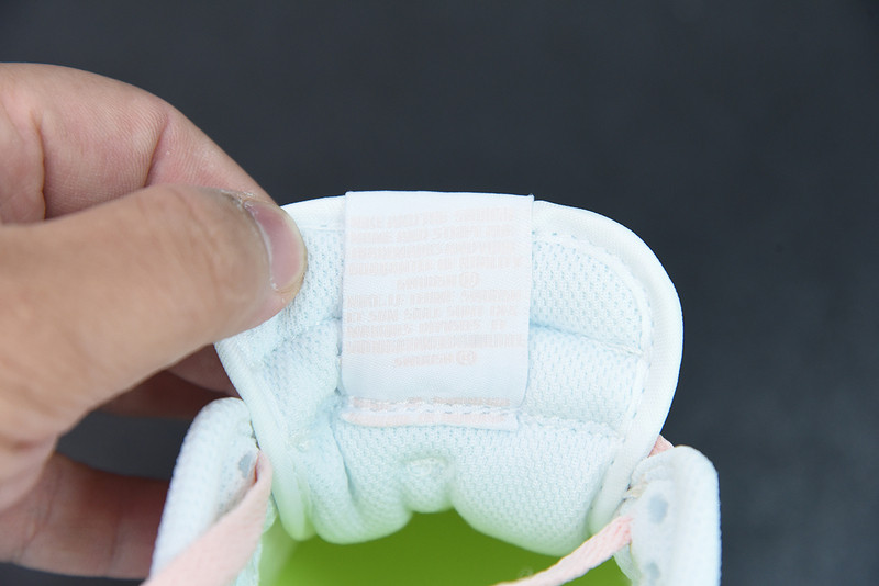 NIKE WMNS DUNK LOW 