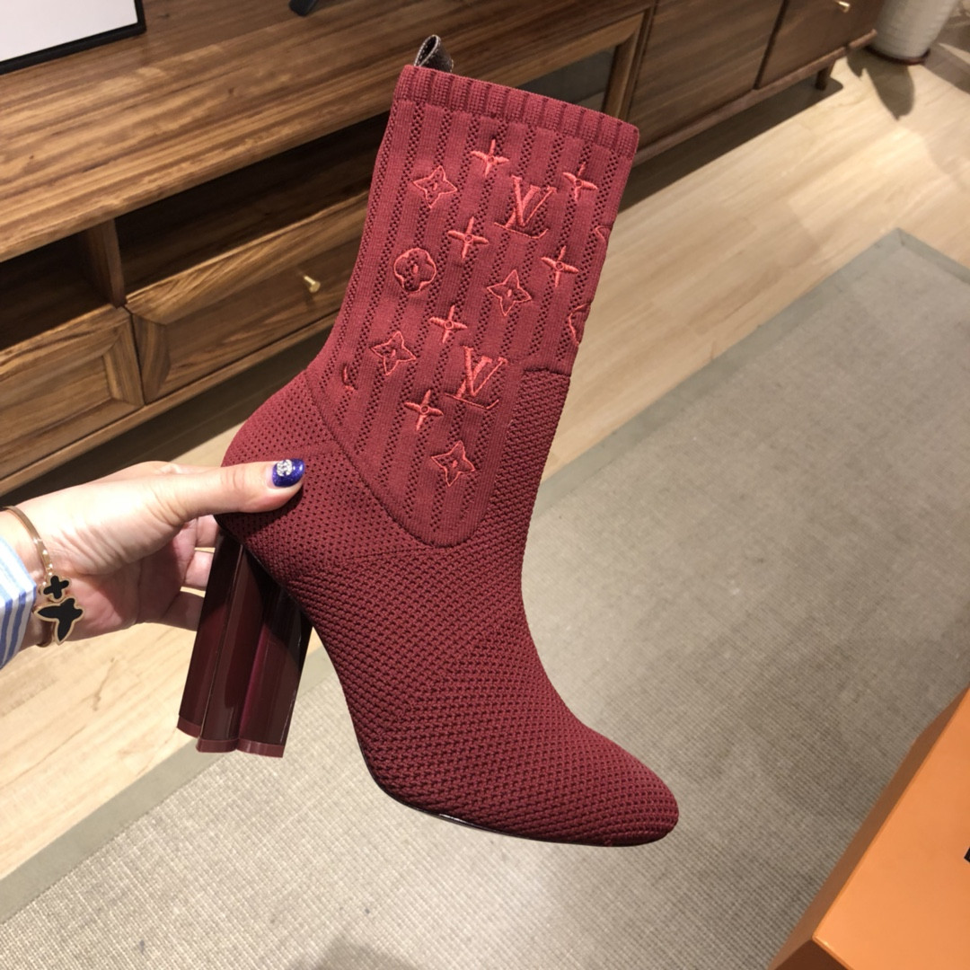 LVT BOOTS