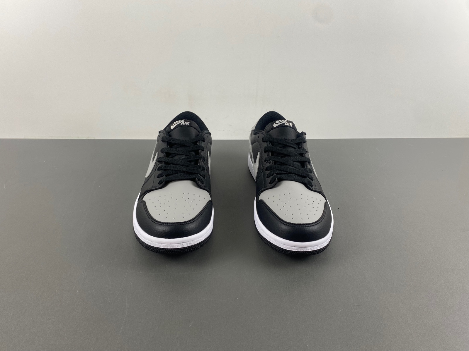 Air Jordan 1 Low OG “Shadow” CZ0790-003