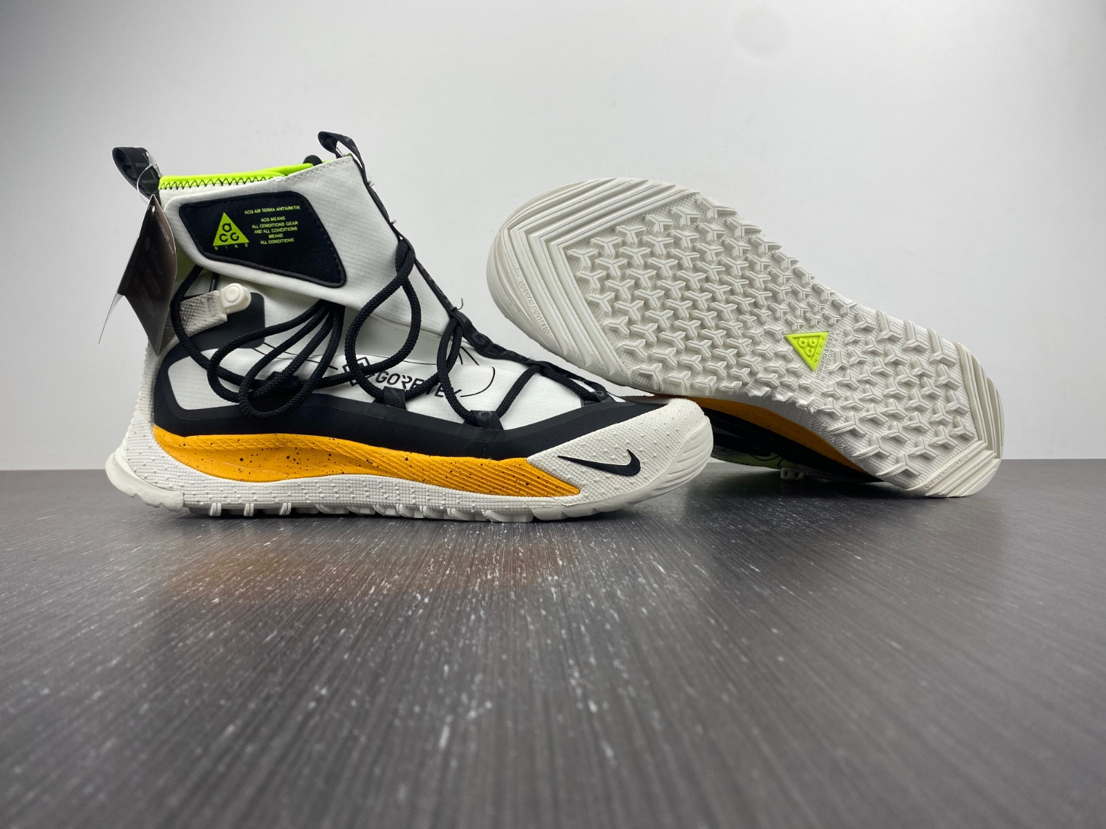 Nike ACG AIR TERRA ANTARKTIK GORE-TEX 