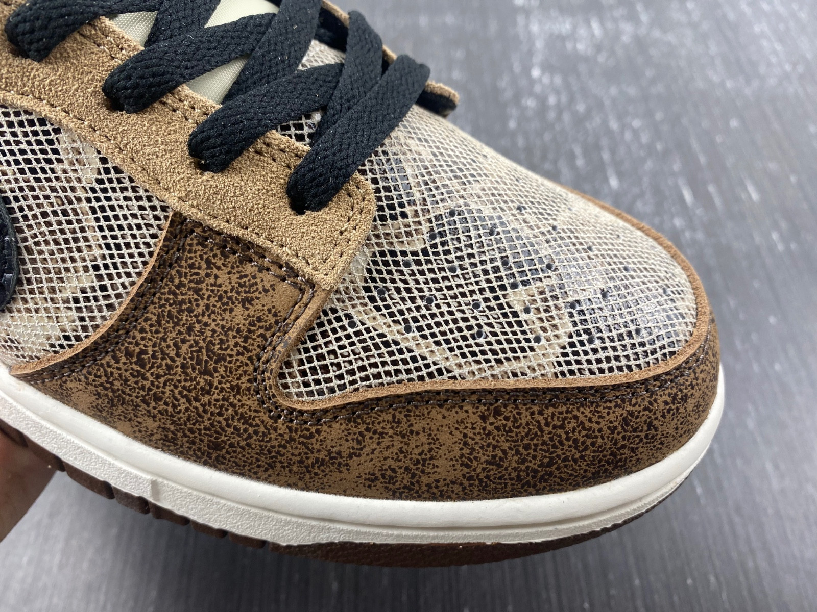 nike dunk low preM1vm co.jp brown snakeskin fj5434-120
