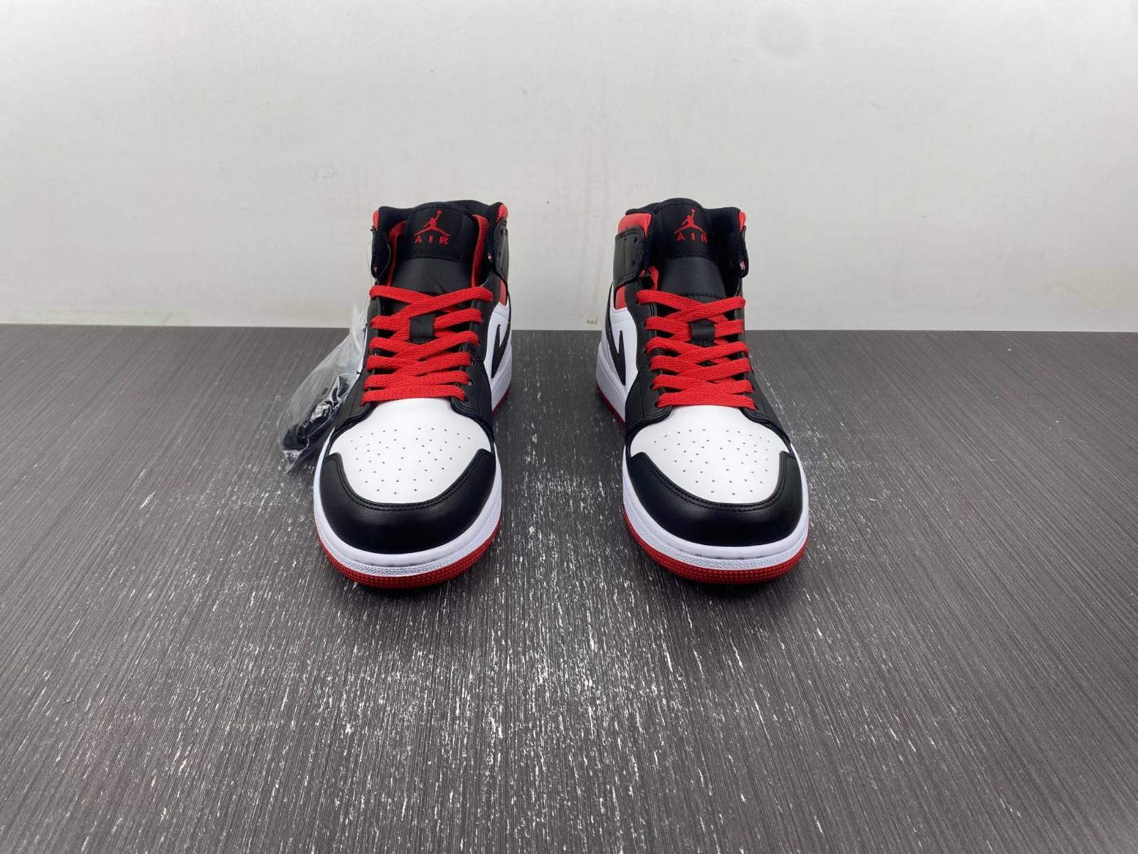 Air Jordan 1 Mid White Gym Red Black DQ8426-106