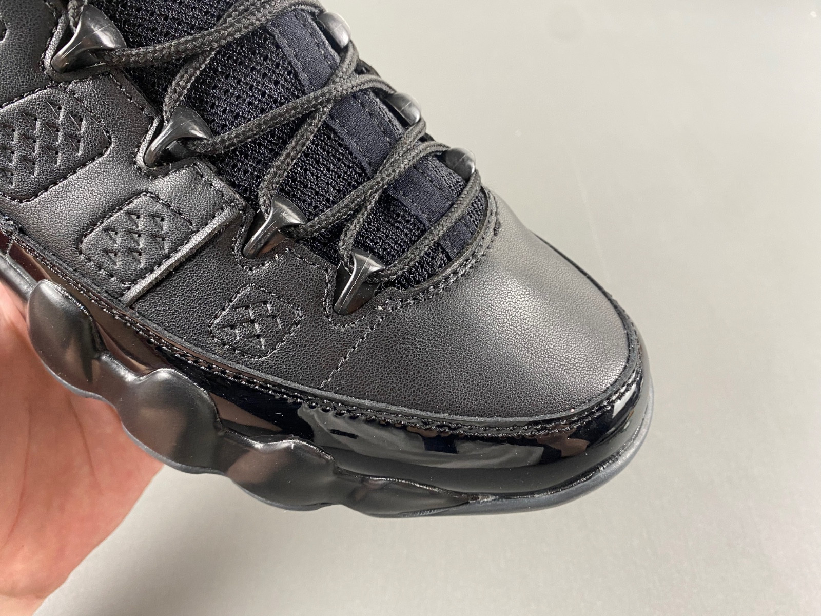 Air Jordan 9 Retro 