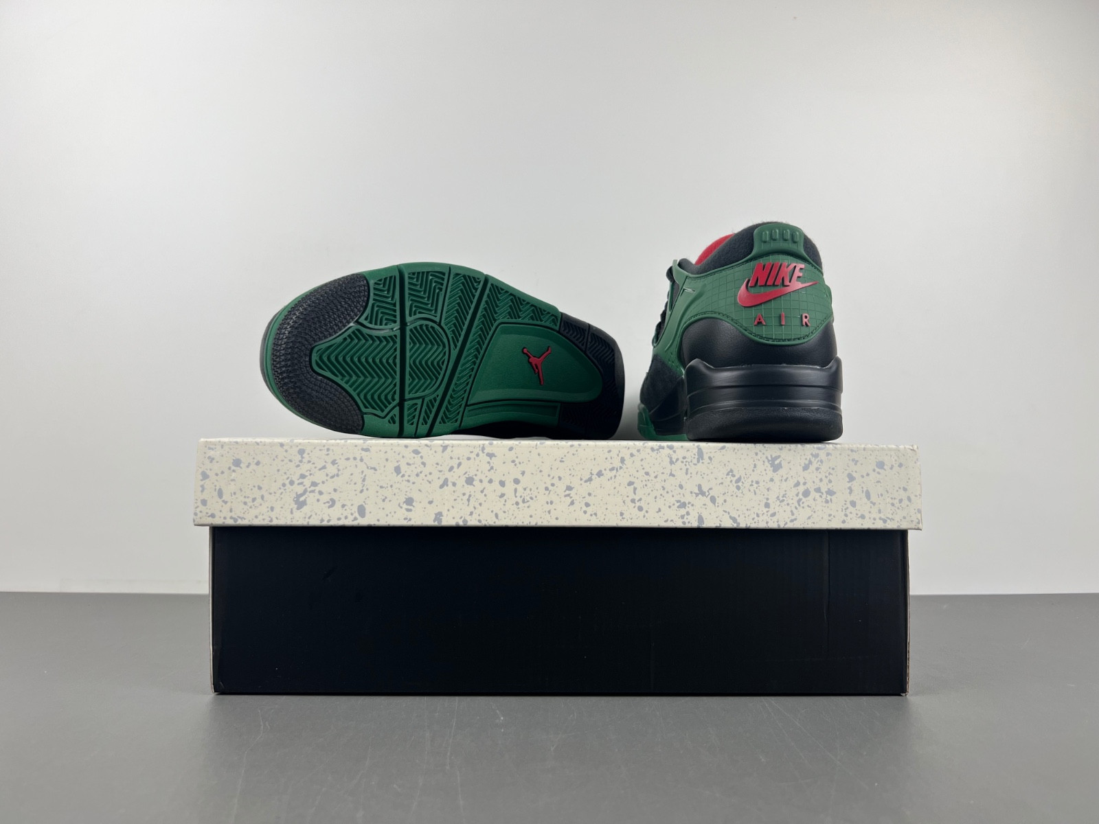 Air Jordan 4 RM "Gorge Green" FQ7939-003