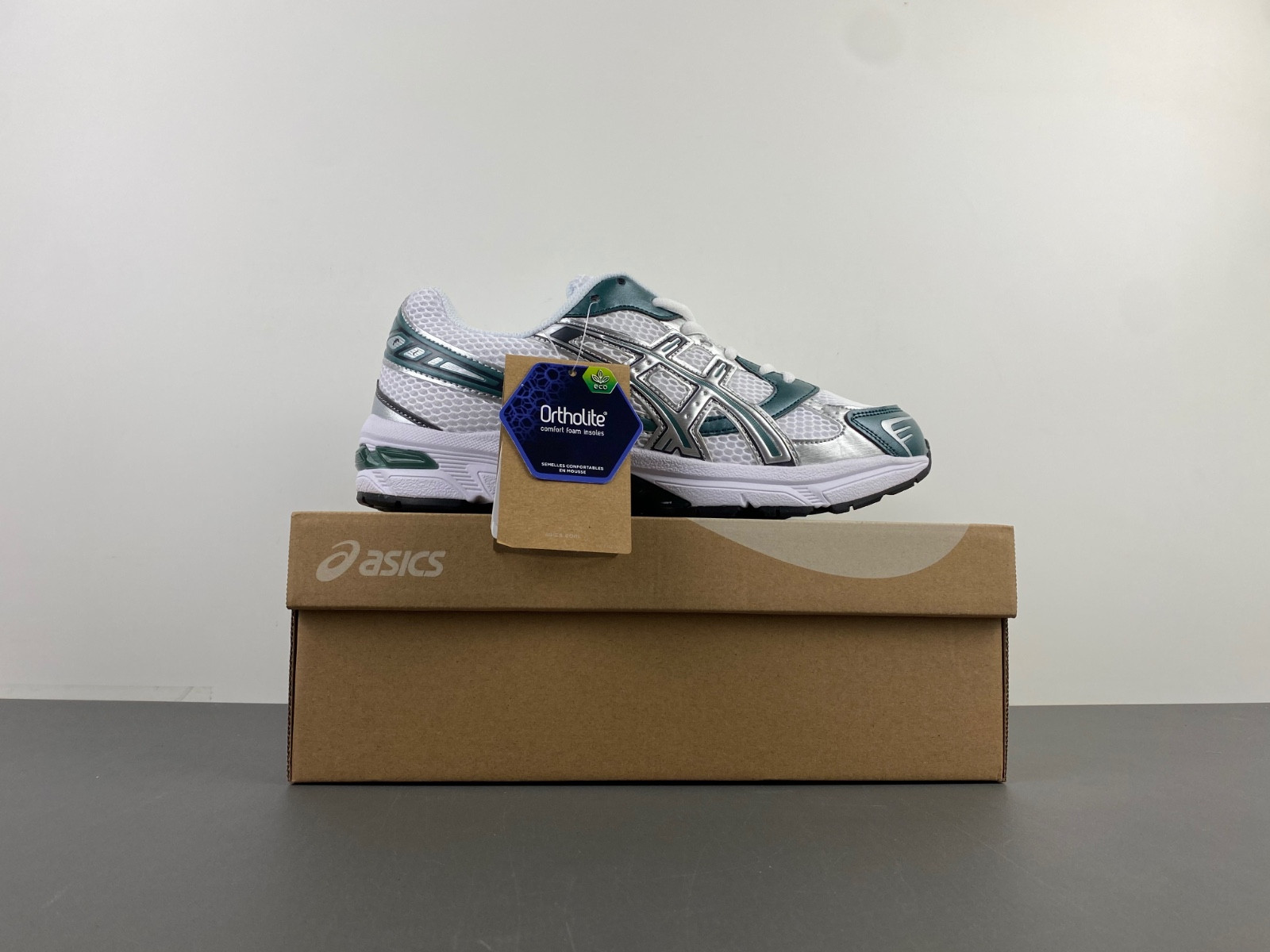 As*ic*s gel-1130 