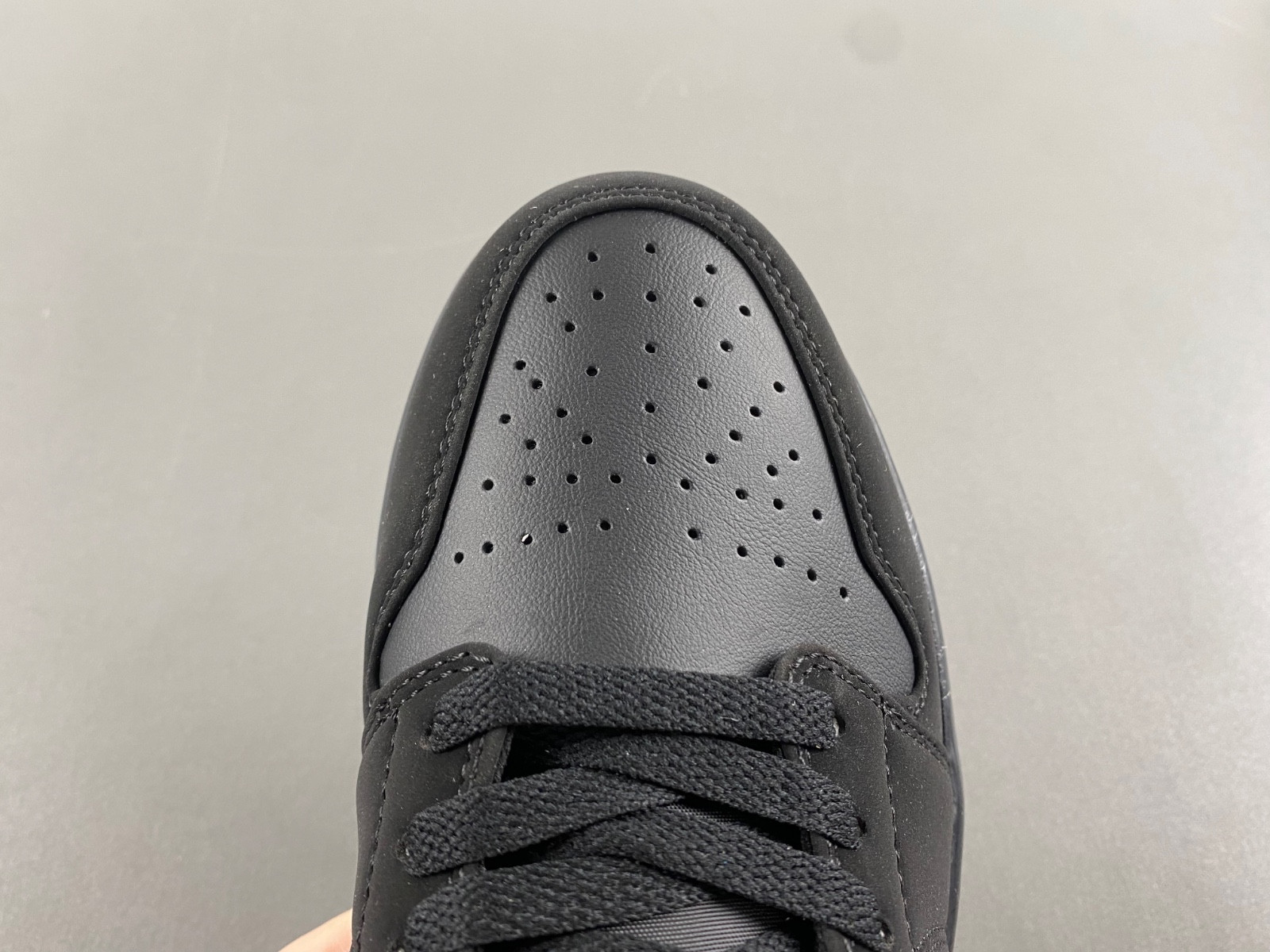 Air Jordan 1 Low