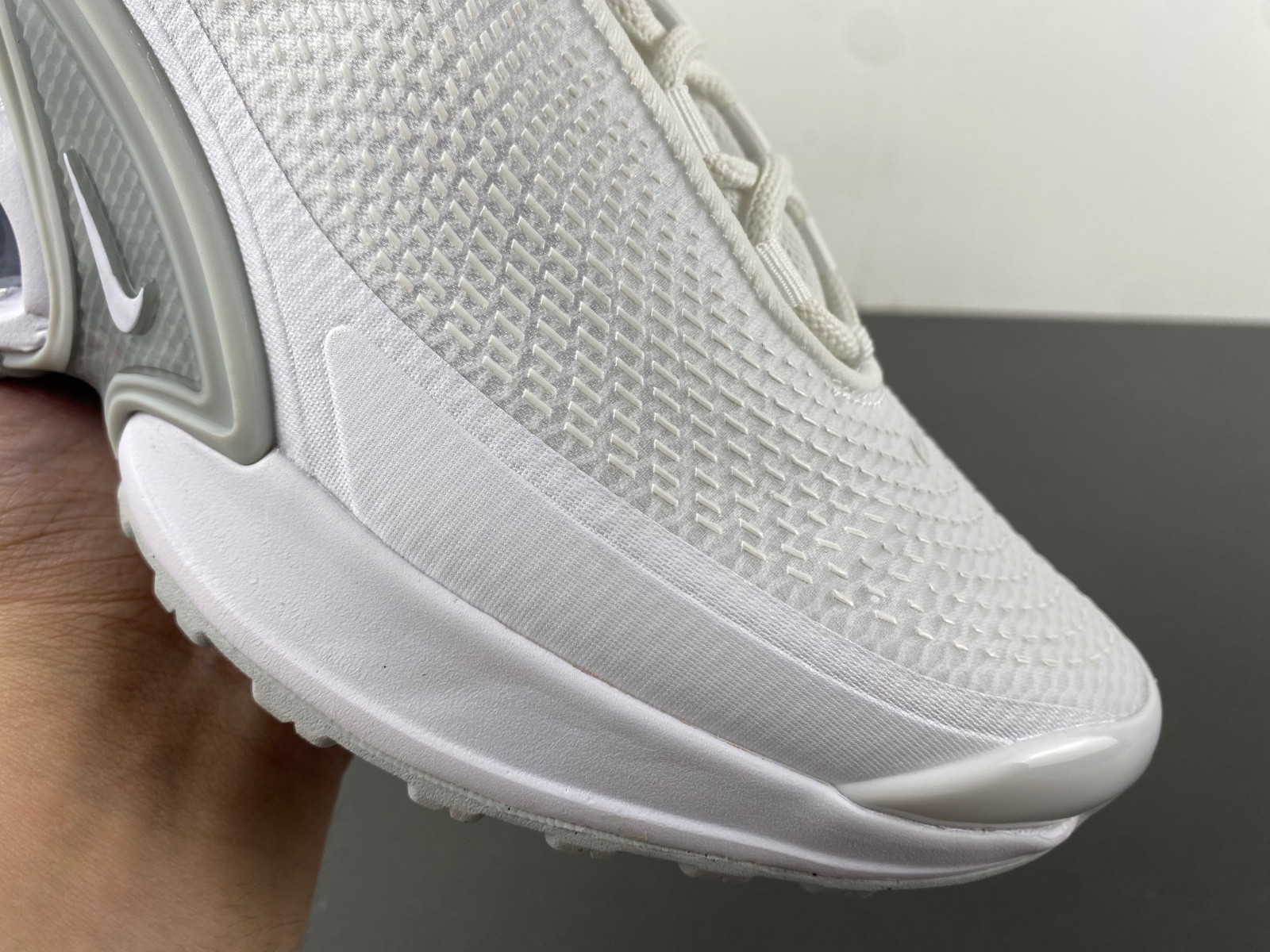 Nike Air Max Dn "White/Metallic Silver" DV3337-101