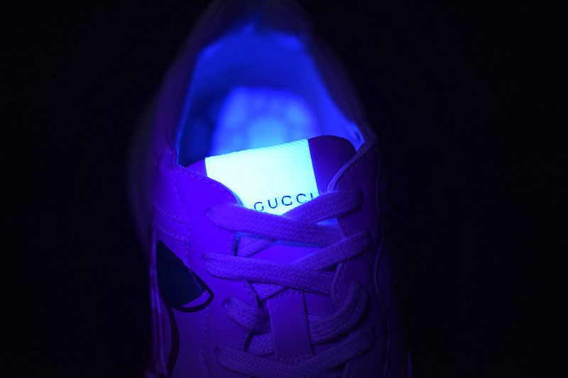 G*u*i rhyton sneaker