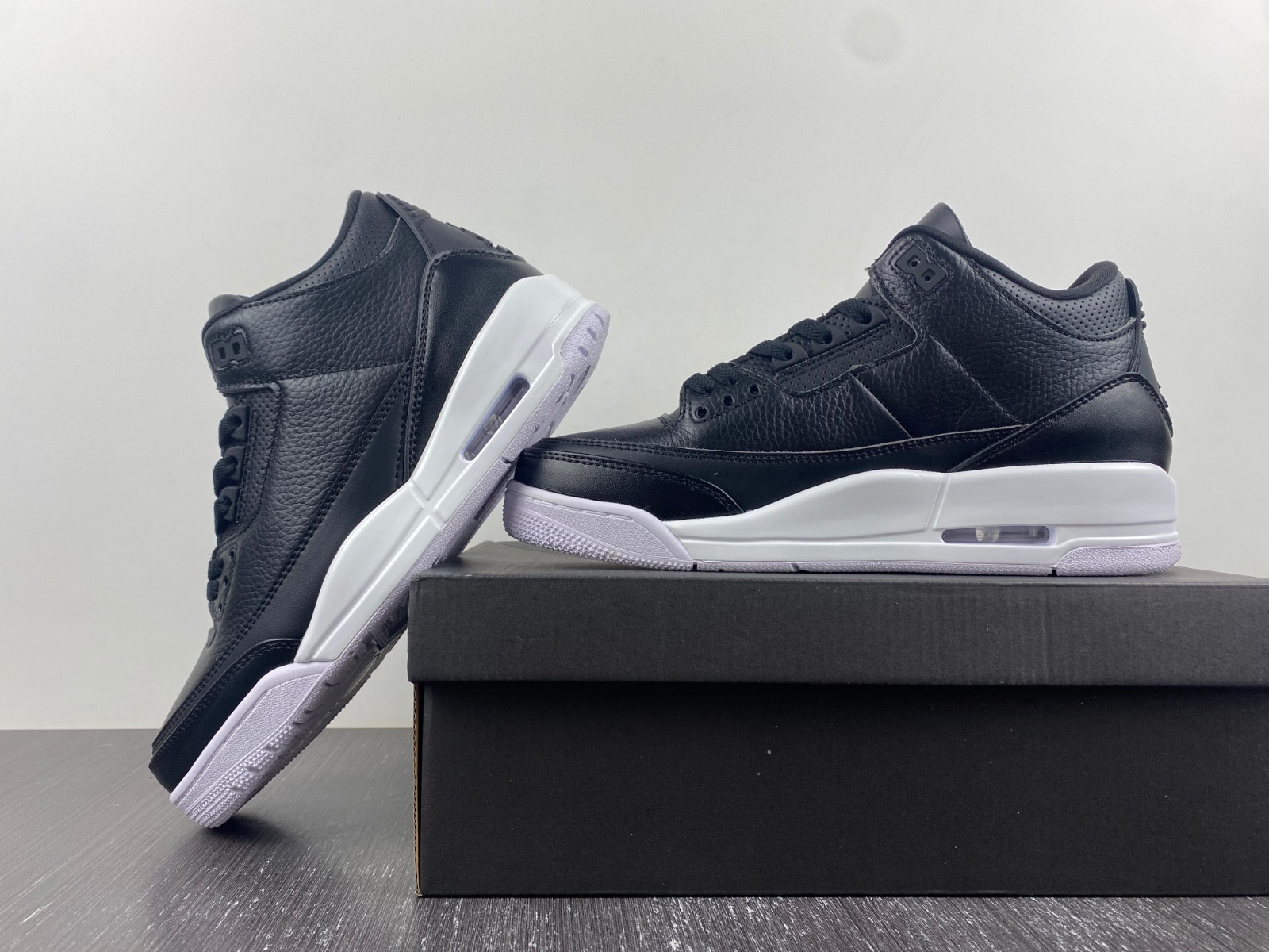 Air Jordan 3 Retro 