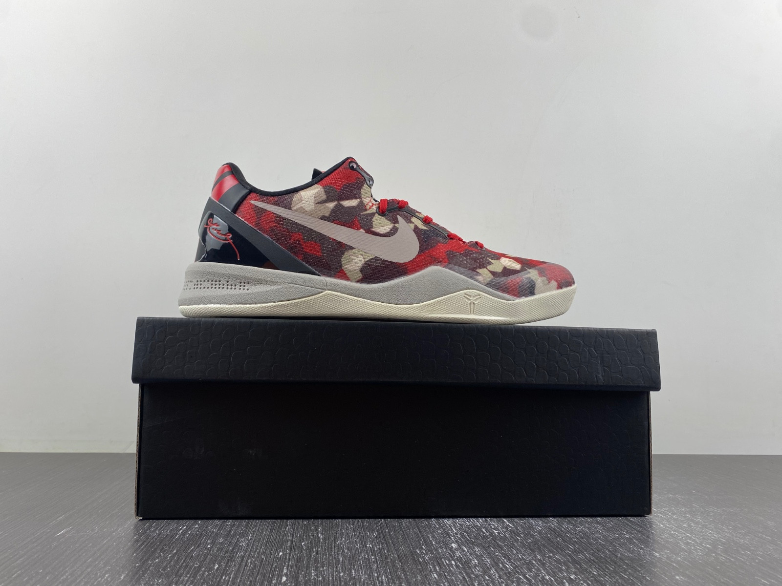 Nike Kobe 8 System 