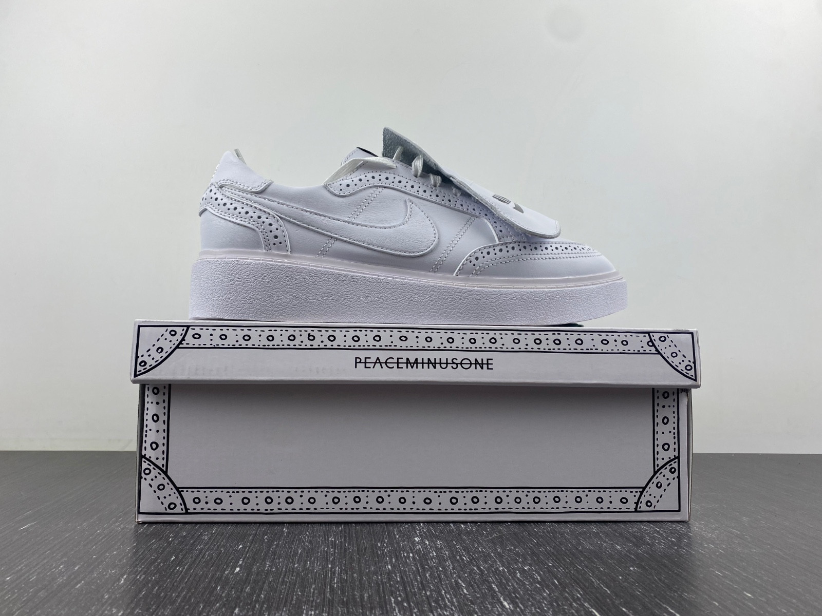 Nike Kwondo 1 G-Dragon Peaceminusone Triple White DH2482-100