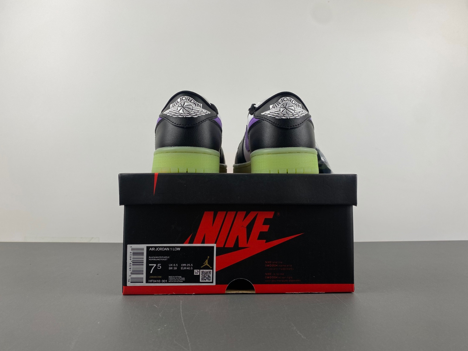 Air Jordan 1 Low GS "Black Raspberry" HF0410-001