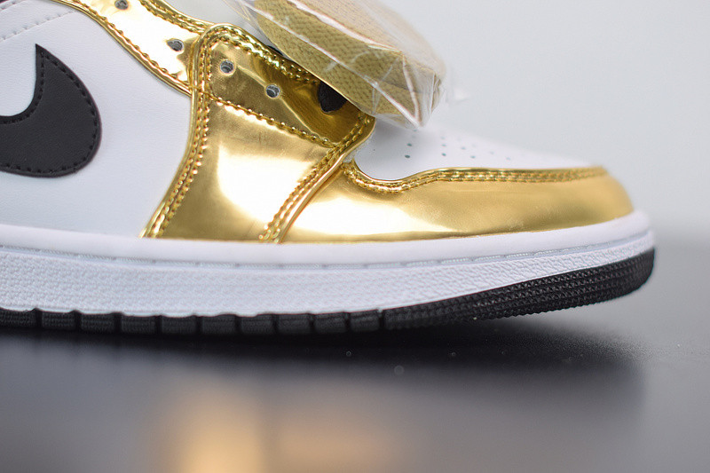 AIR JORDAN 1 MID 554727-156
