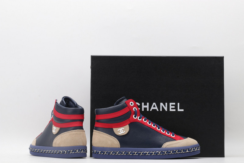 Ch**el sneaker