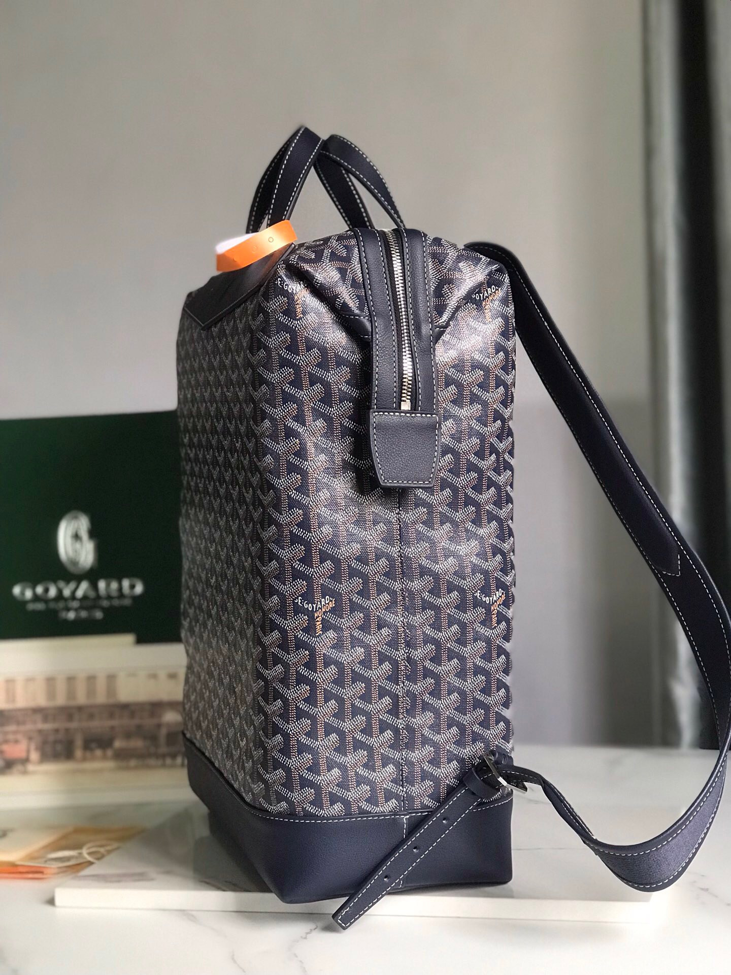 G09ard purse