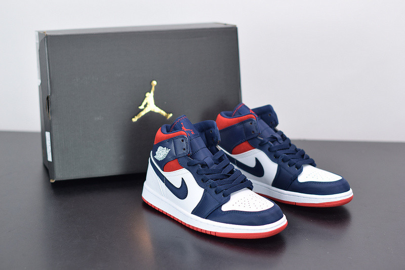 AIR JORDAN 1 MID SE 852542-104