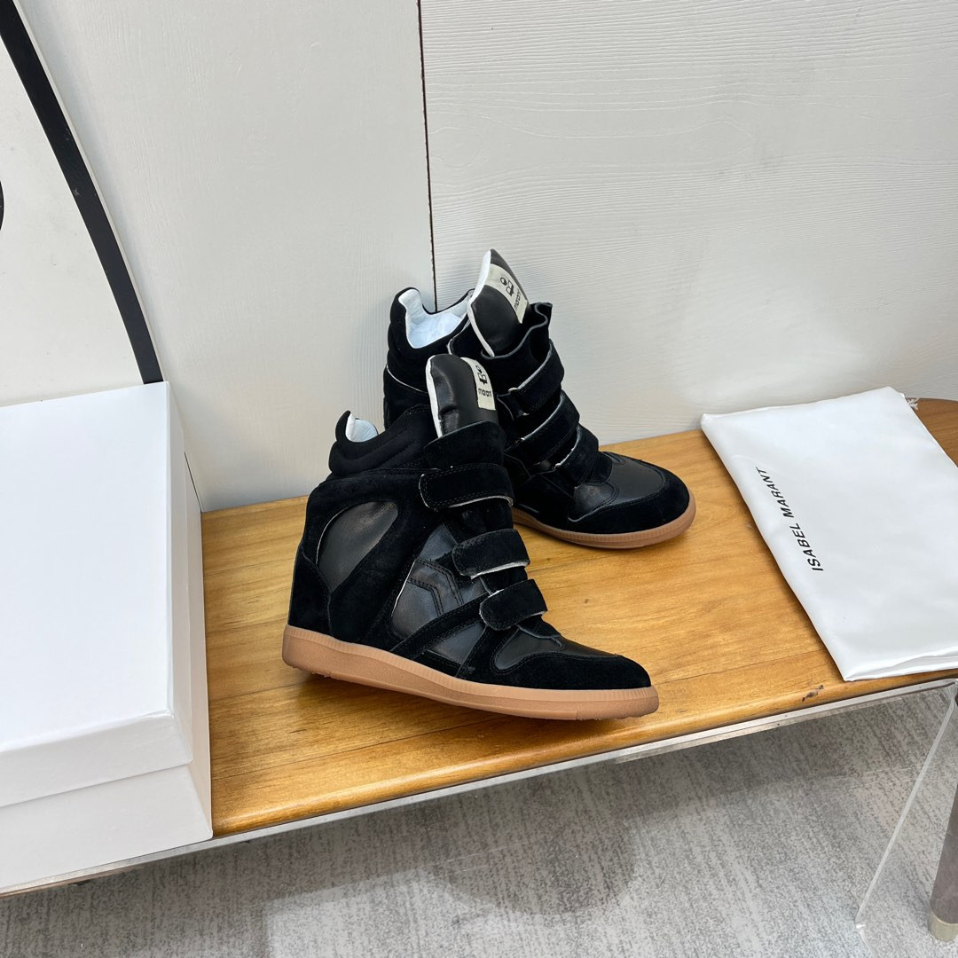 isabel M*rant sneaker