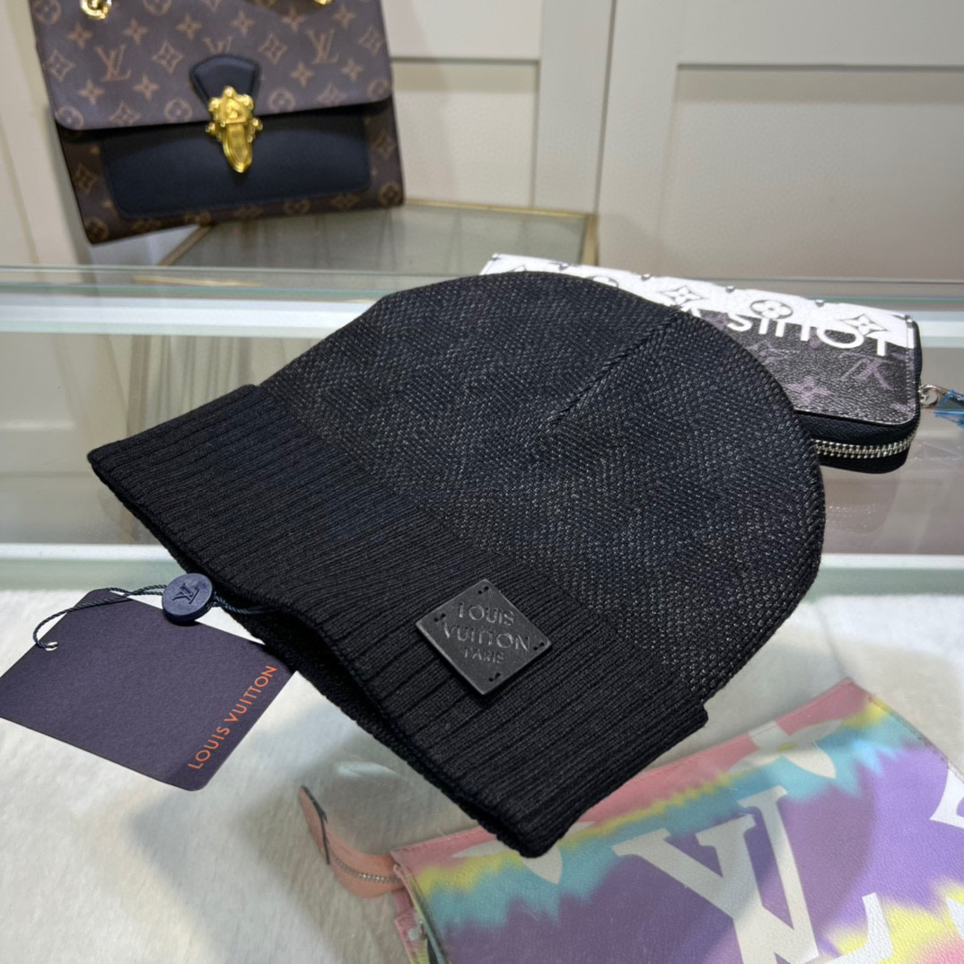 lvt Hat