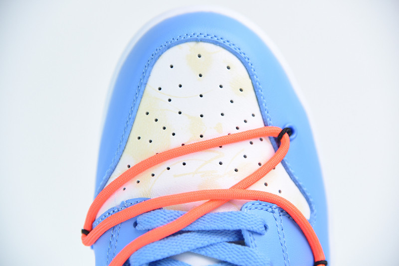 OF X FUTURA X DUNK LOW SB