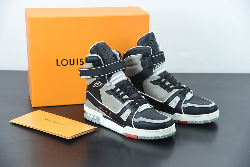 LVT SNEAKERS
