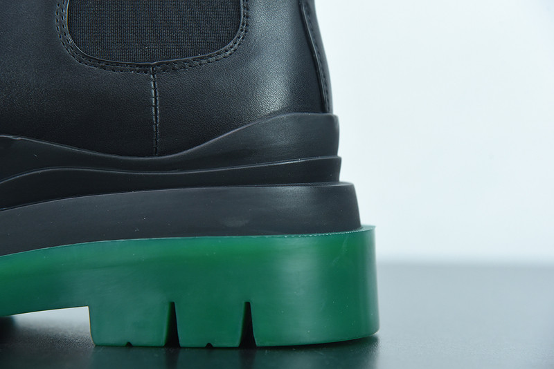 b0tte*a Ven*ta sneaker