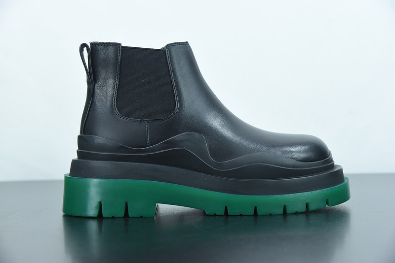 b0tte*a Ven*ta sneaker