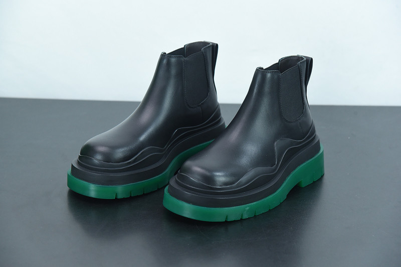b0tte*a Ven*ta sneaker