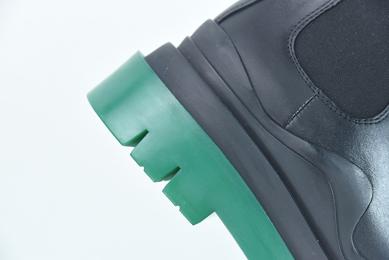 b0tte*a Ven*ta sneaker