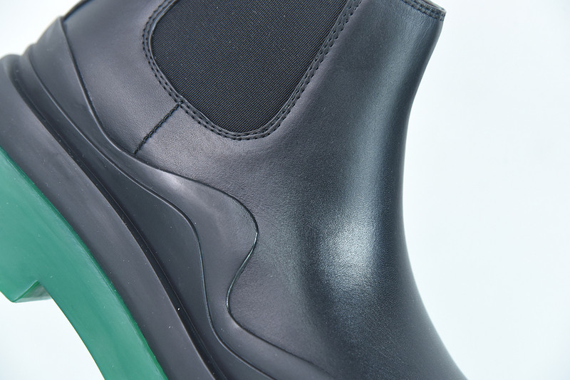 b0tte*a Ven*ta sneaker