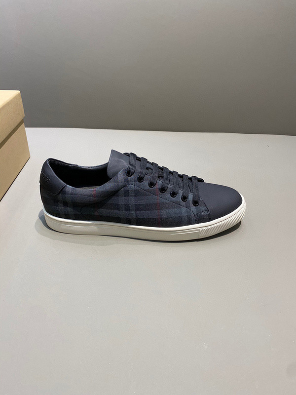 Bv*b*rry sneaker