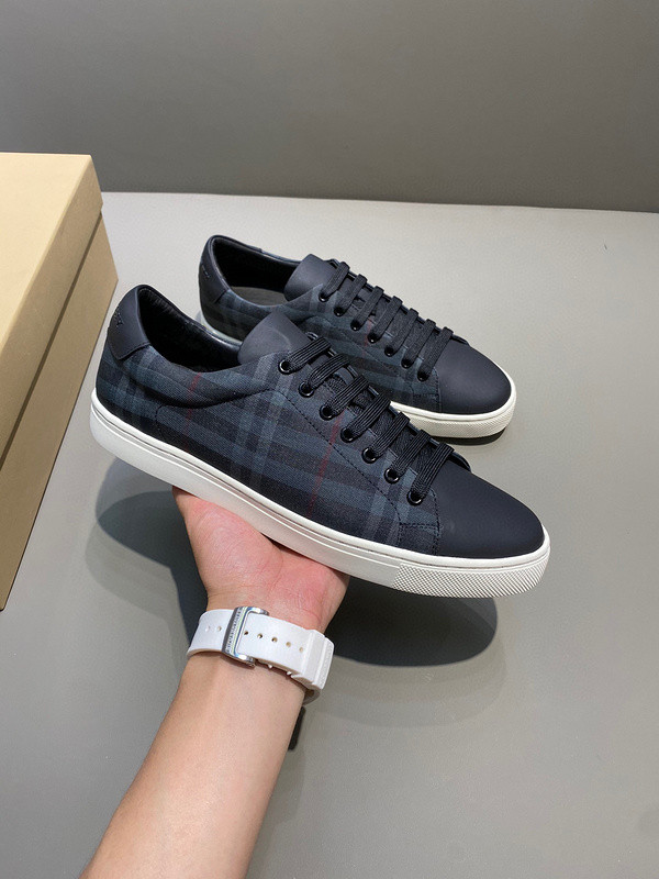 Bv*b*rry sneaker