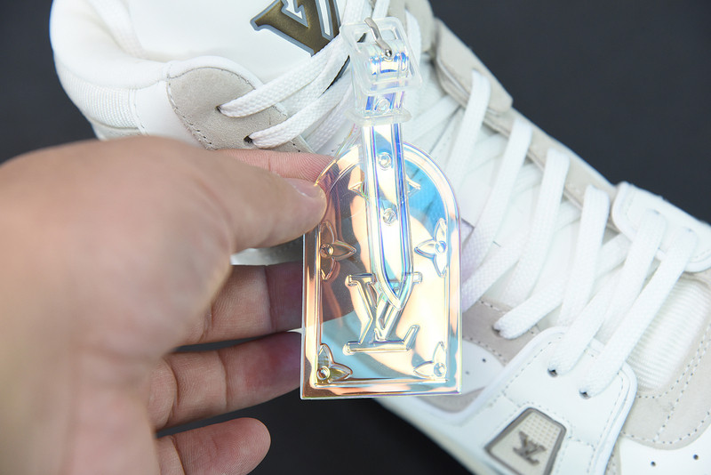 LVT SNEAKERS