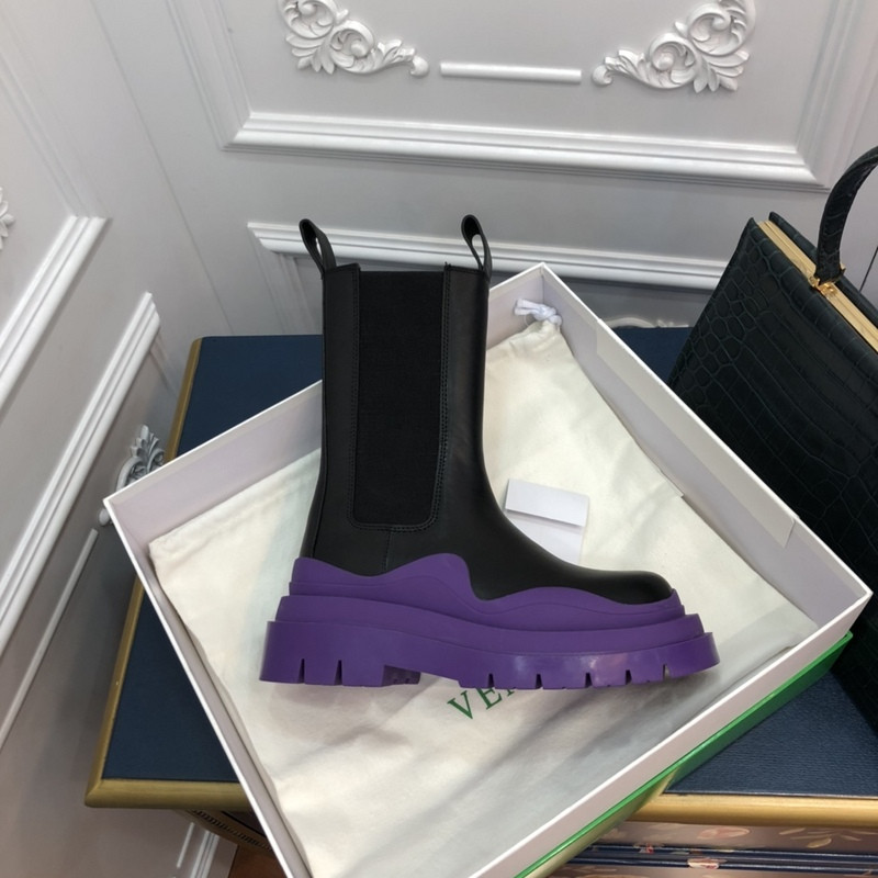 b0tte*a Ven*ta sneaker