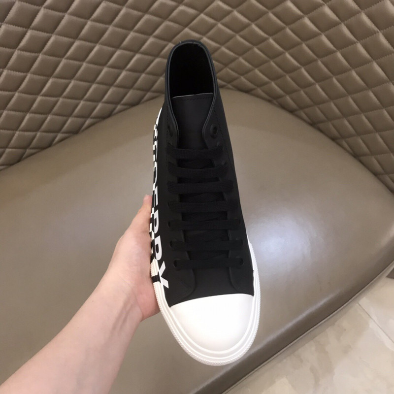 Bv*b*rry sneaker