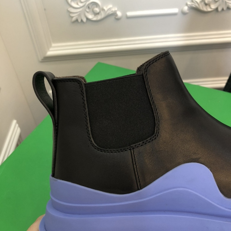 b0tte*a Ven*ta sneaker