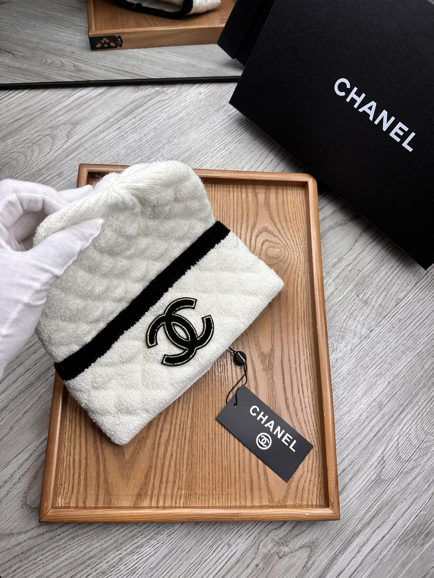 C Hat