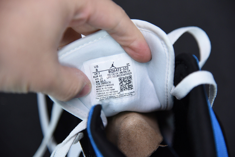 AIR JORDAN 1 MID WMNS ROYAL BLACK WHITE BQ6472-102