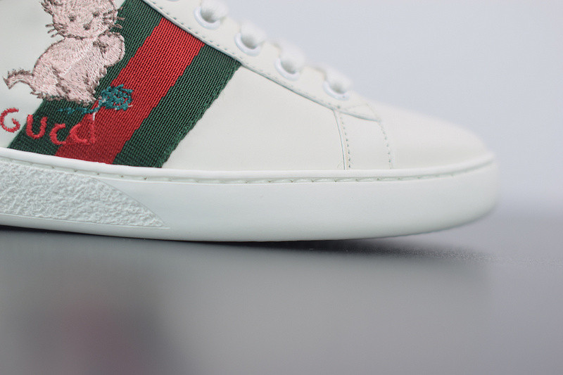 G*u*i ace embroidered low-top sneaker