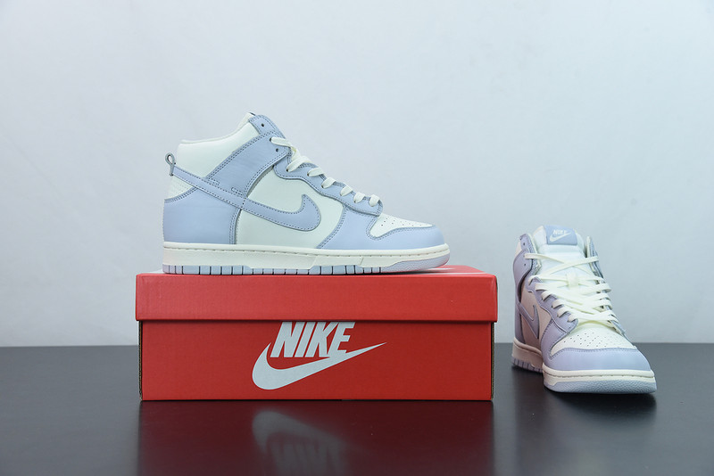 WMNS DUNK HIGH 