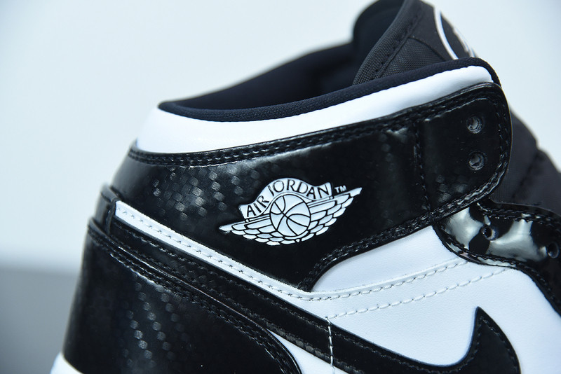 AIR JORDAN 1 MID SE GS