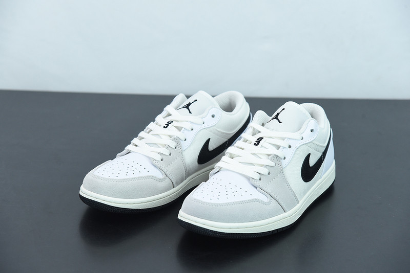AIR JORDAN 1 LOW 