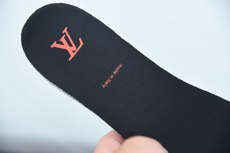 LVT SNEAKERS