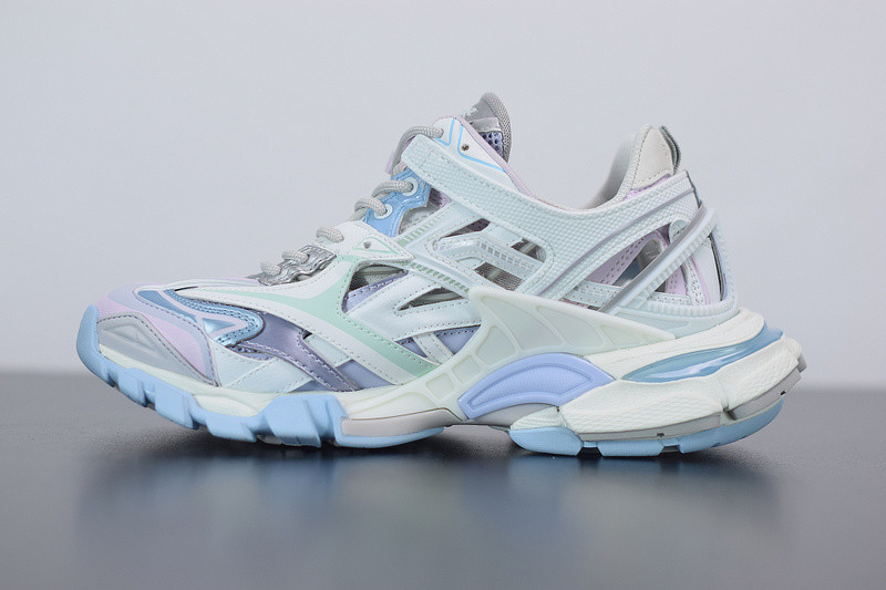 BC TRACK SNEAKER