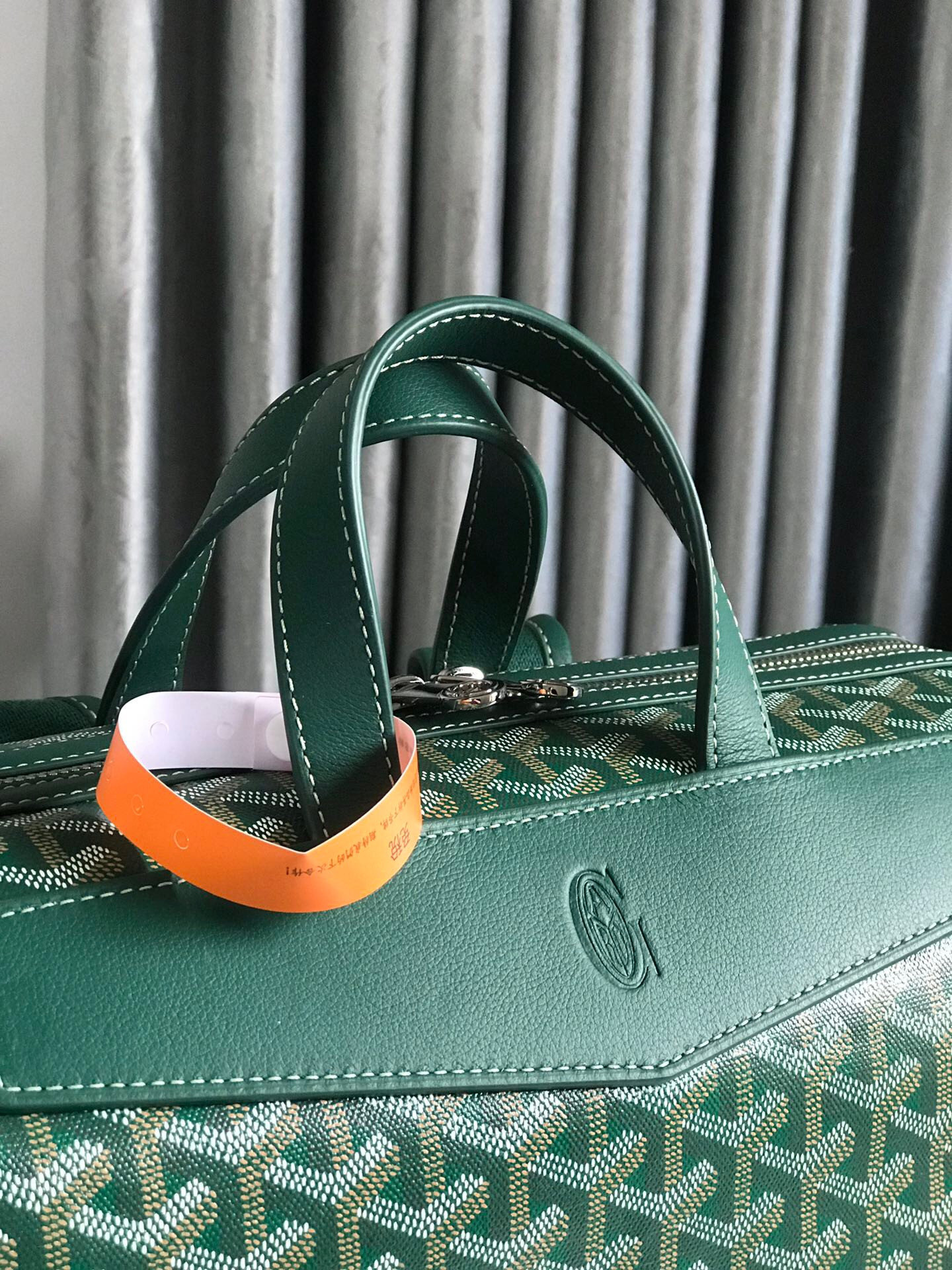 G09ard purse
